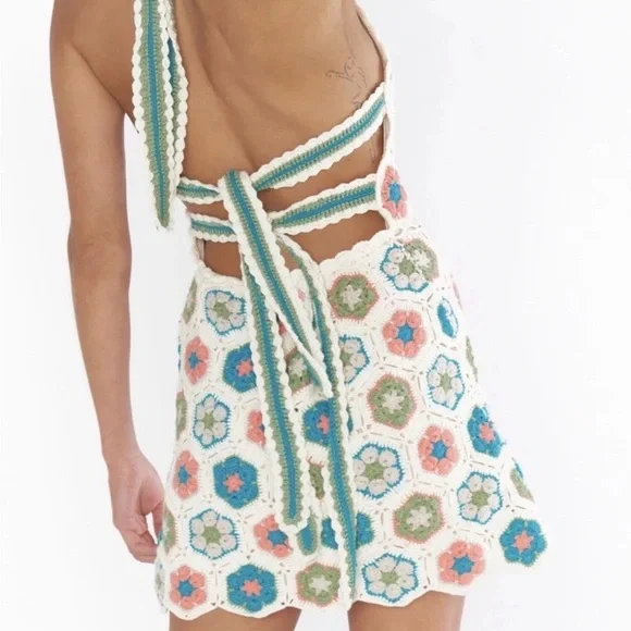 Show Me Your Mumu happy halter dress. White, Crochet, multi. Coachella ready! - Picture 2 of 6